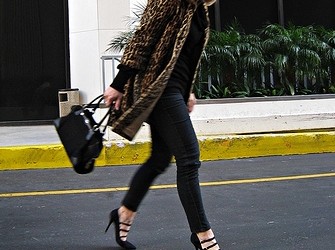 Can Skinny Jeans Make You Happier?