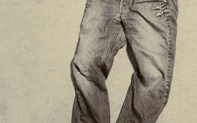 Are Frayed Jeans Coming Back in Style?