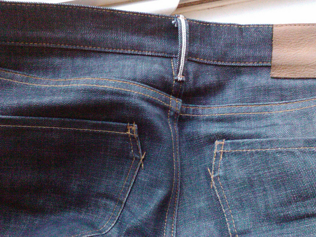 Tips to Preserve the Color of Your Jeans