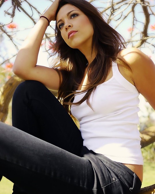 8 Fashion Tips to Follow When Wearing Jeans