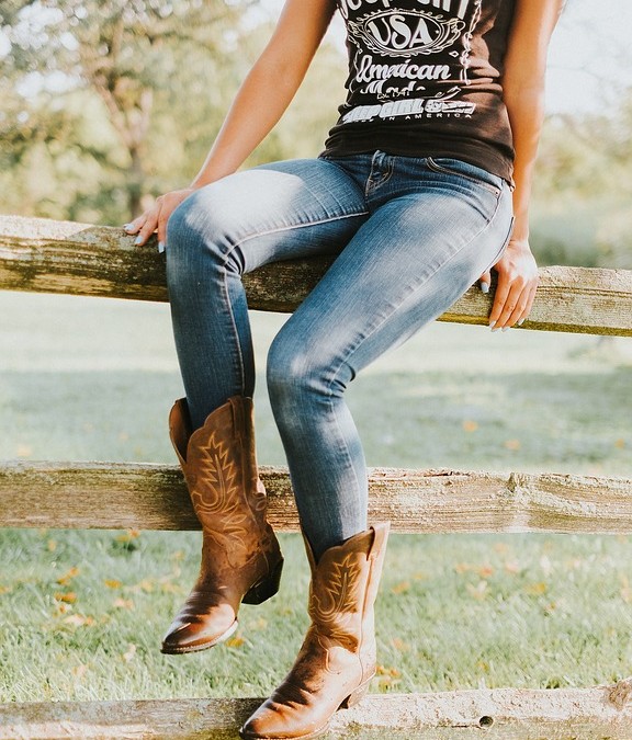 cowgirl look without boots