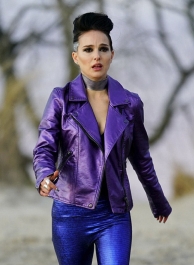 Natalie Portman Vox Lux Leather Jacket #2 Natalie Portman Vox Lux Leather Jacket #2